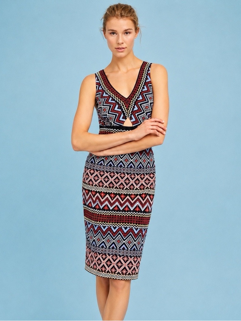 NWT Anthropologie Akemi + Kin Embroidered Motif Bodycon Cutout Sheath Dress 4